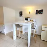 Le Bacchus Apartment